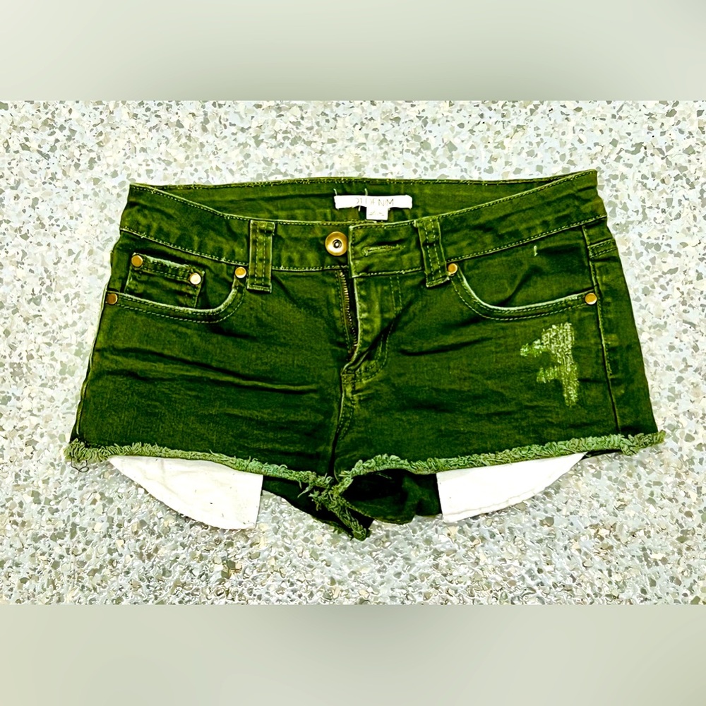 FOREVER 21 Denim Shorts for Womens. Size 27W, Color Green.